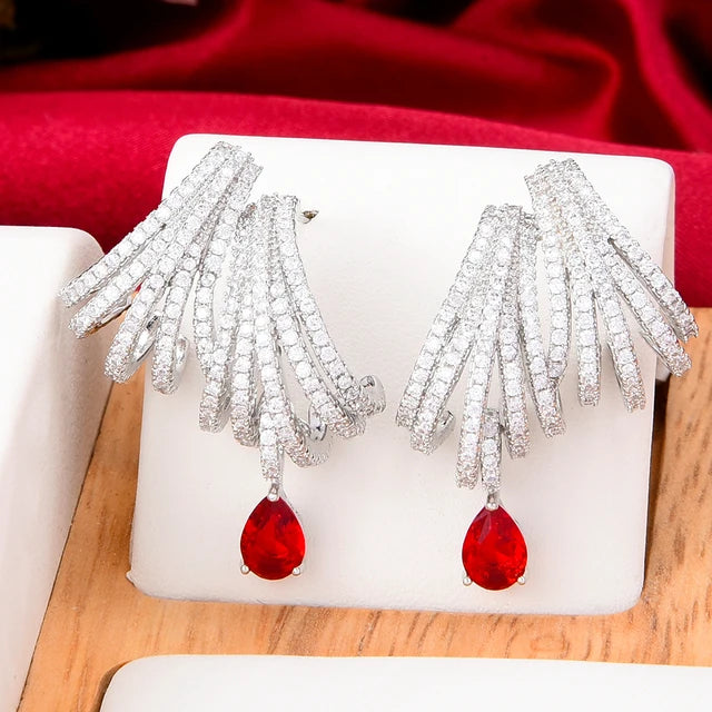 Luxury Double Claws Stud Earrings