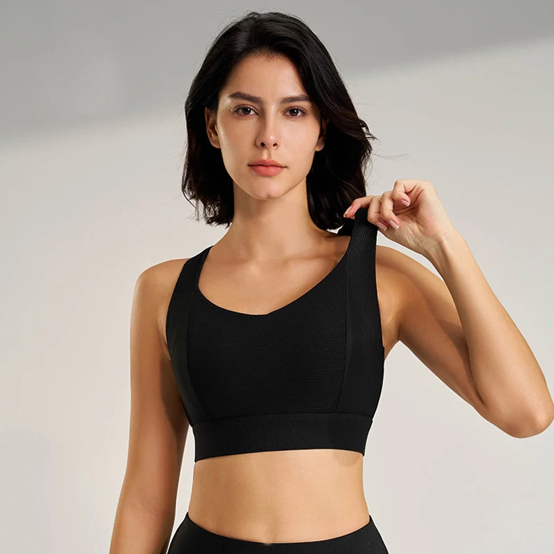 Women's sports and fitness bra