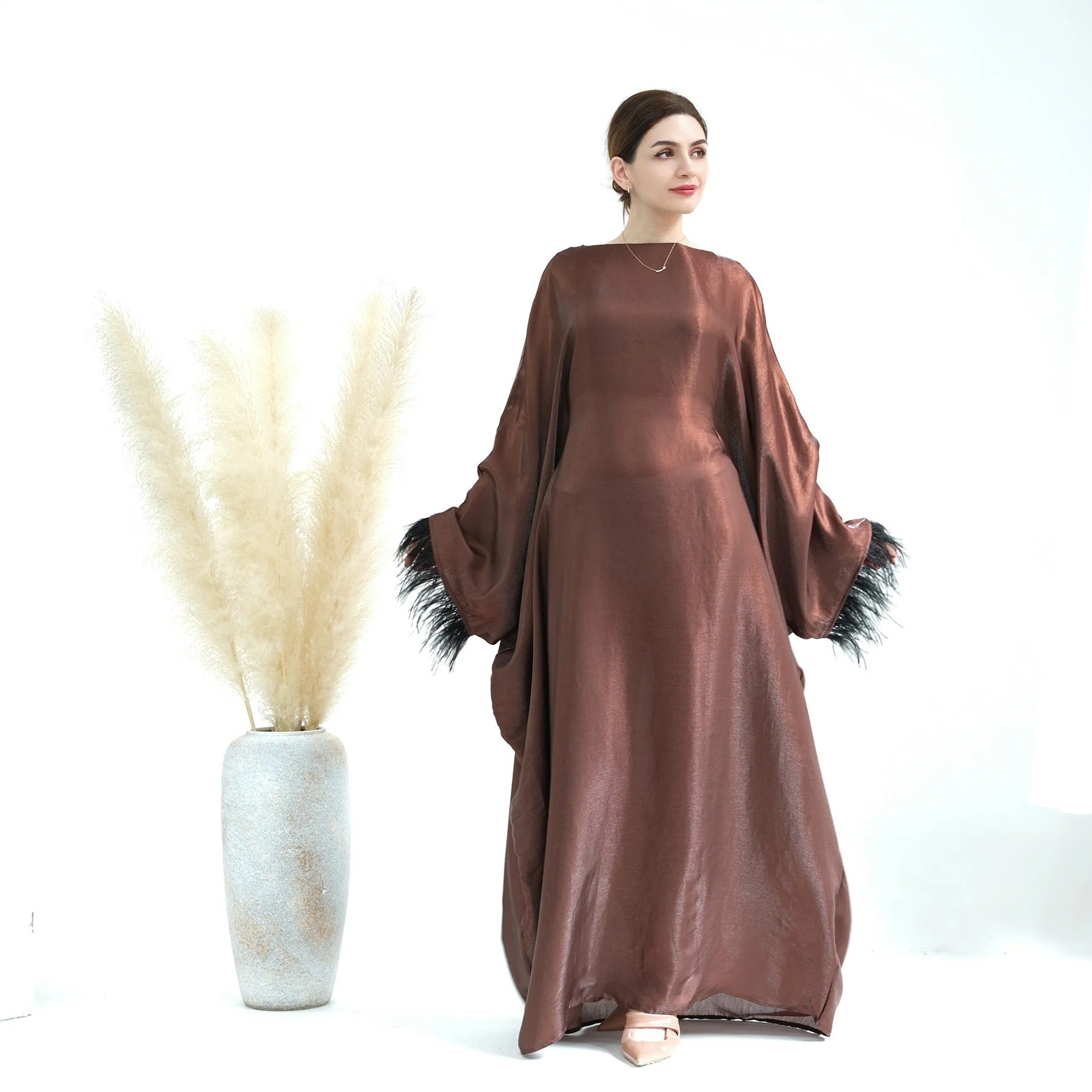 Feather Closed Abayas | Inside Tie Belt