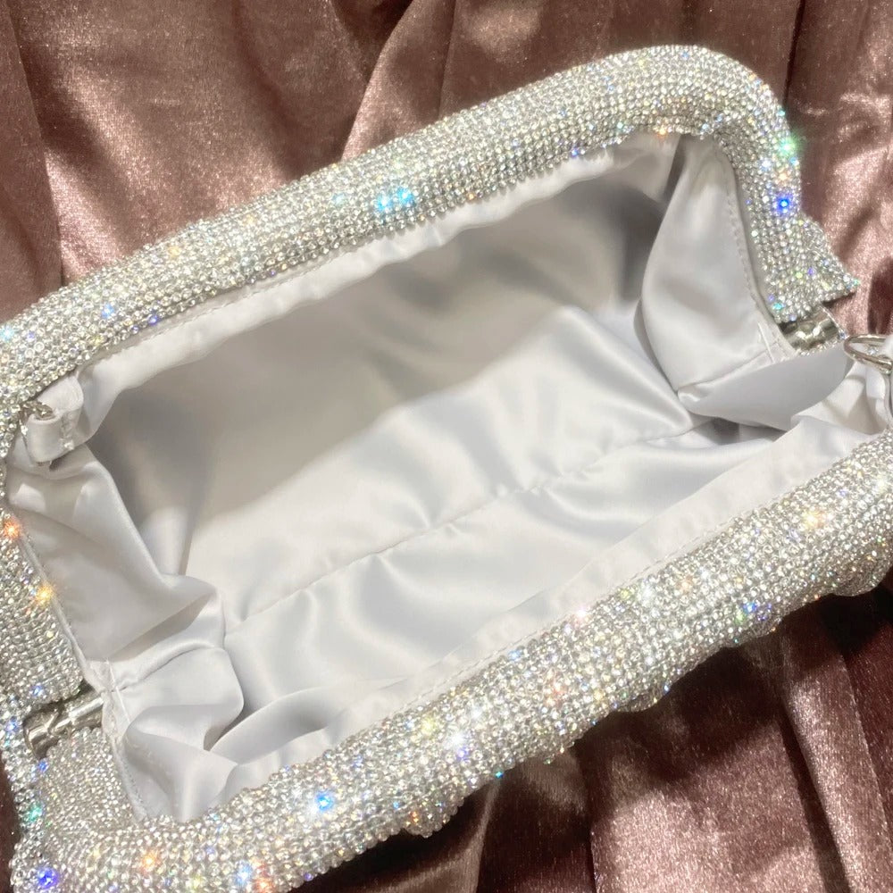 Shiny handle Rhinestones Handmade Clutch