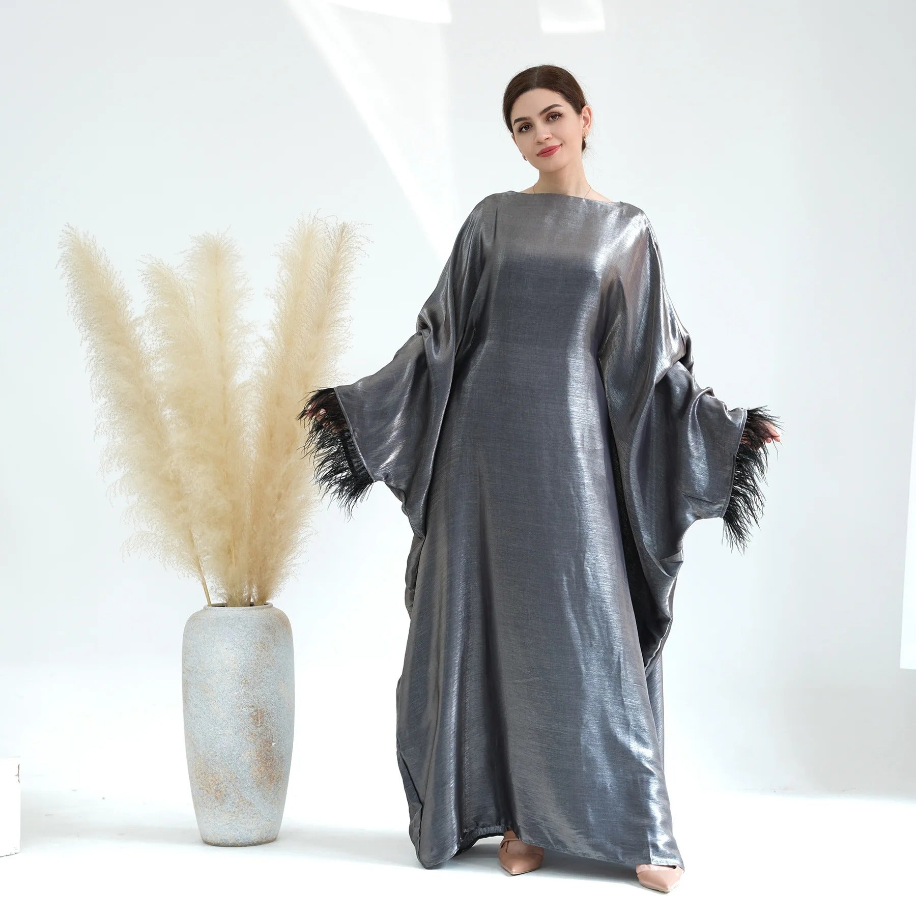 Feather Closed Abayas | Inside Tie Belt